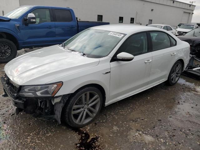 2018 Volkswagen Passat S