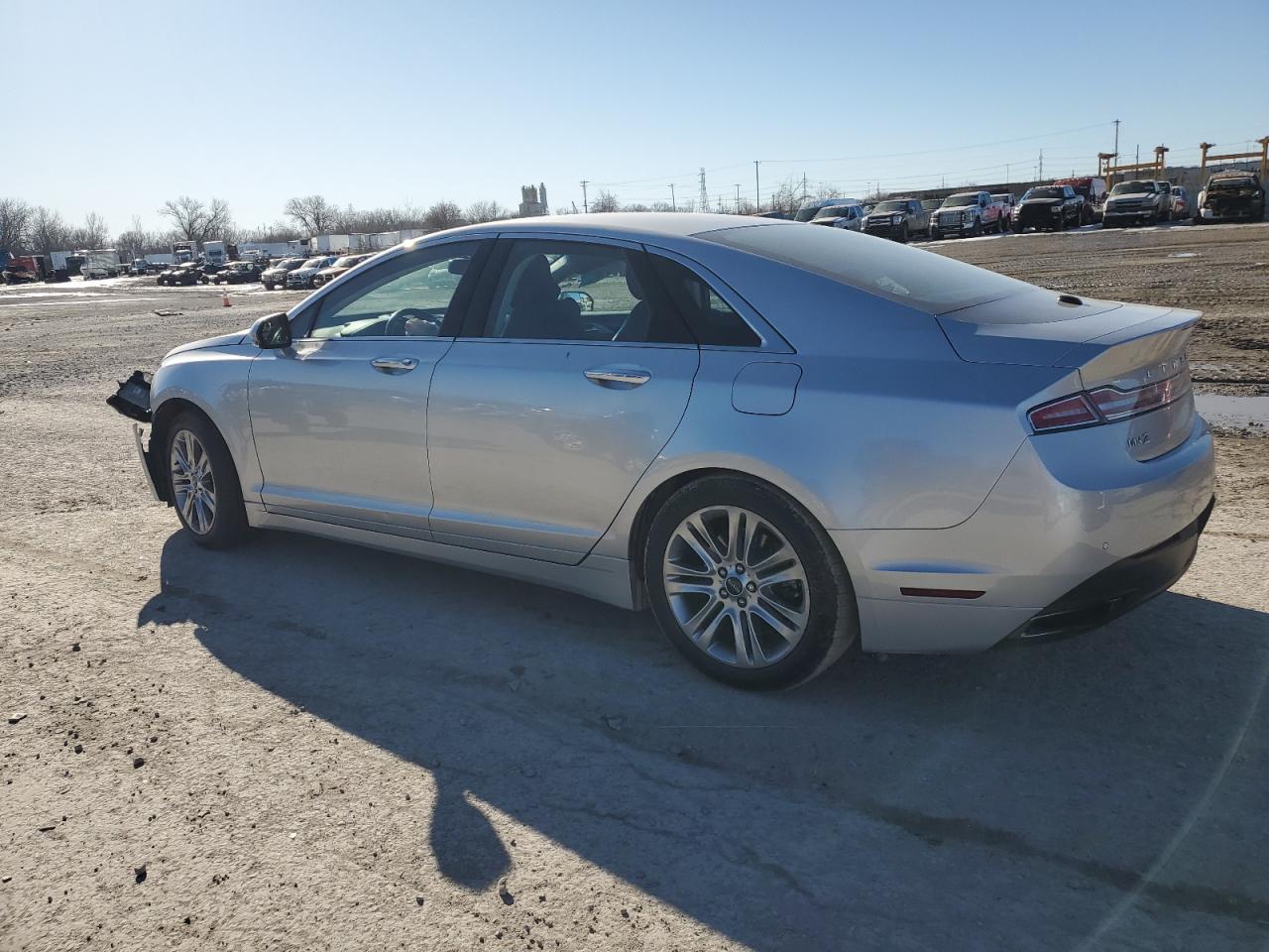 2015 Lincoln MKZ - Image 2