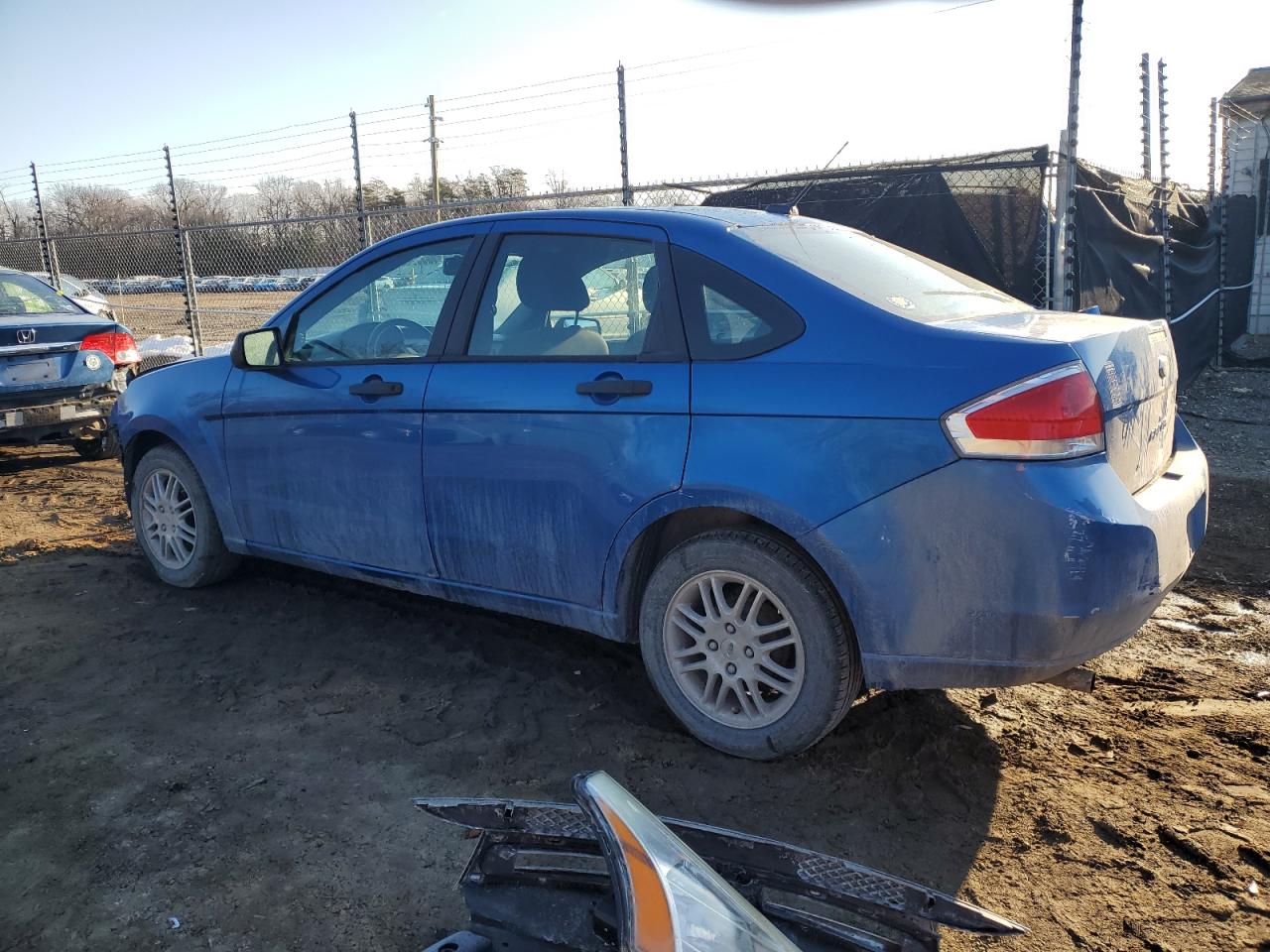 2011 Ford Focus - Image 2