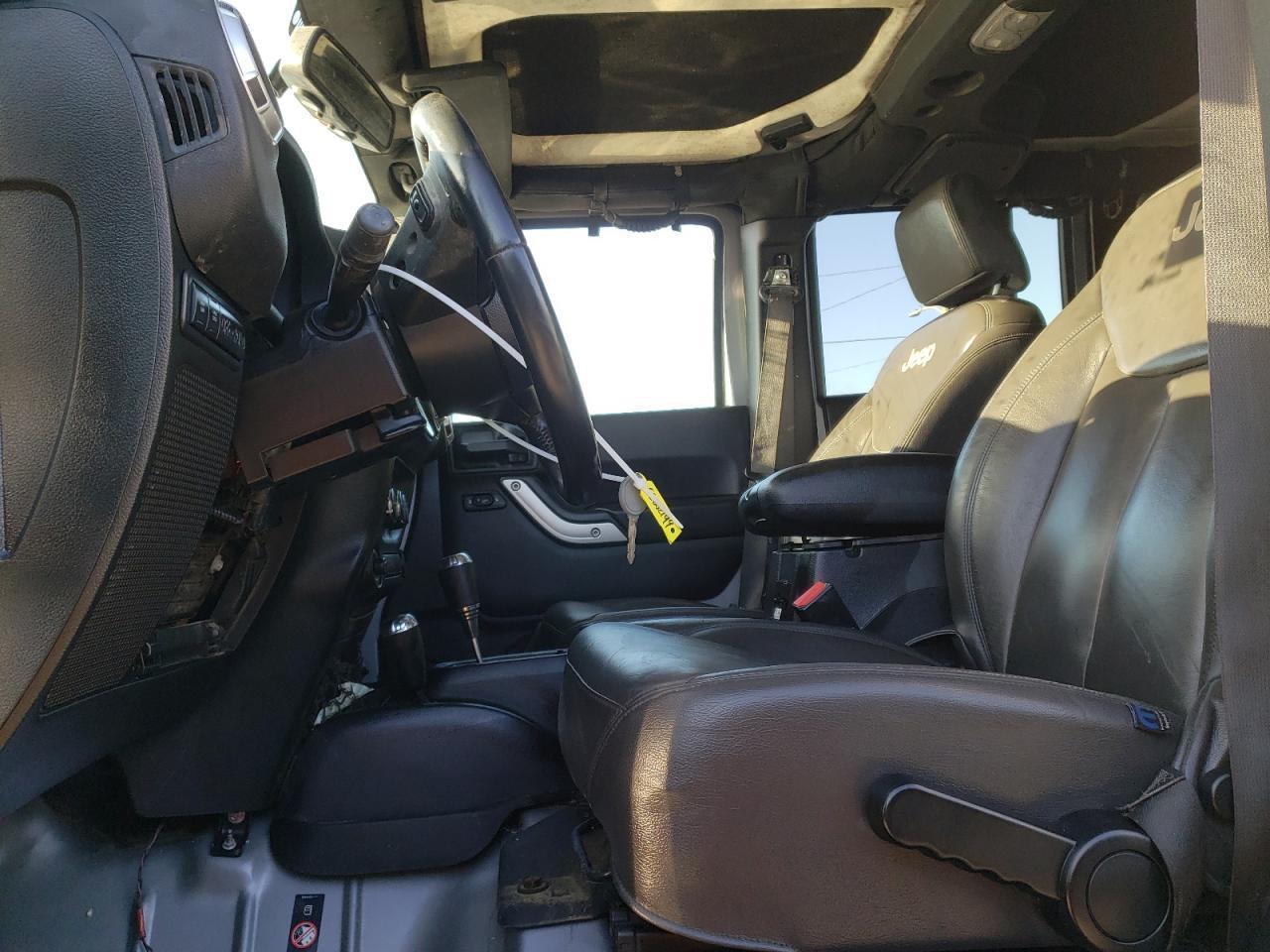 2015 Jeep Wrangler Unlimited Rubicon VIN: 1C4BJWFG1FL768476 Lot: 88573645