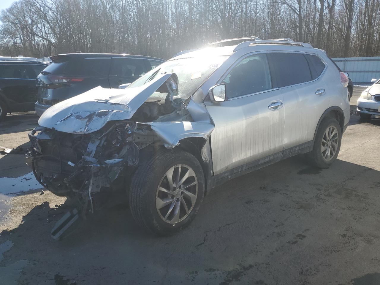 2014 Nissan Rogue - Image 1
