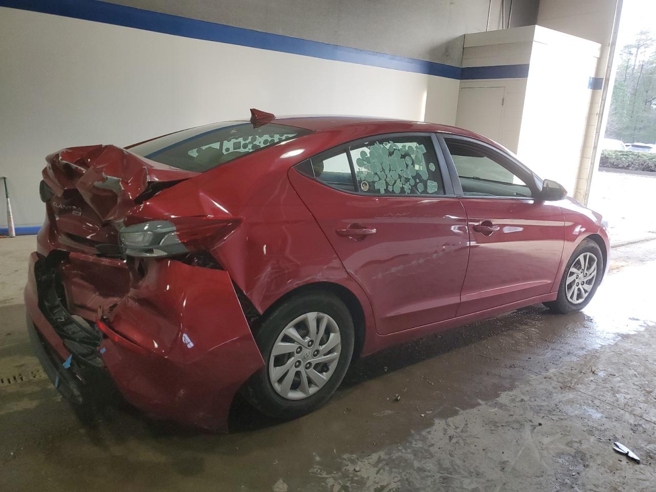 2017 Hyundai Elantra - Image 3