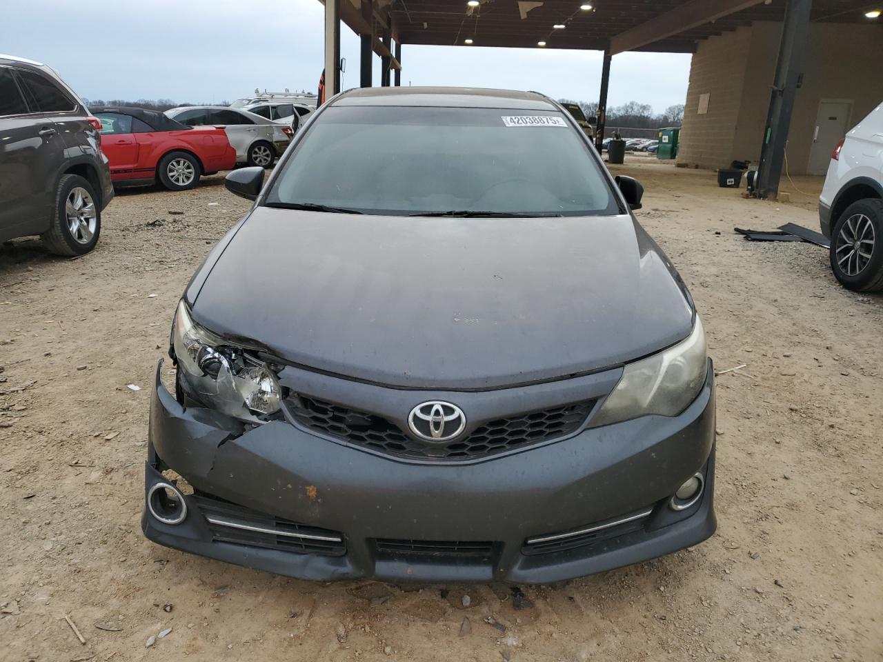 2013 Toyota Camry - Image 5