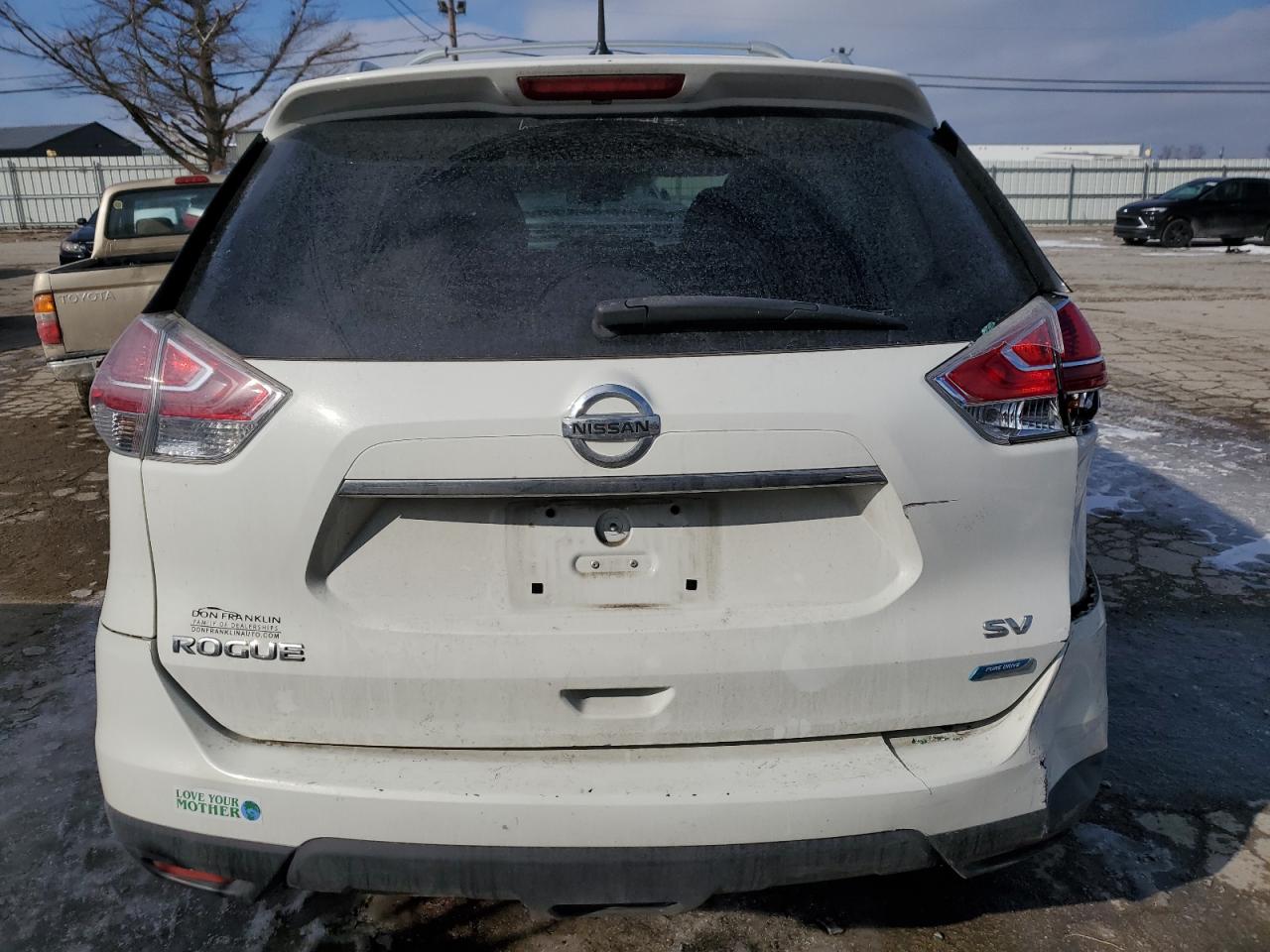 2014 Nissan Rogue - Image 6