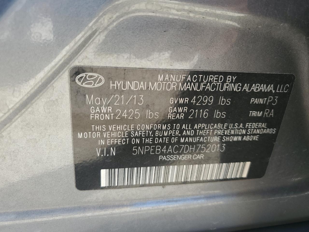 2013 Hyundai Sonata - Image 14