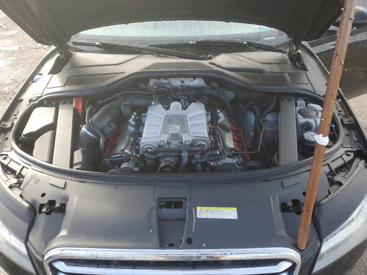 2013 Audi A8 - Image 12