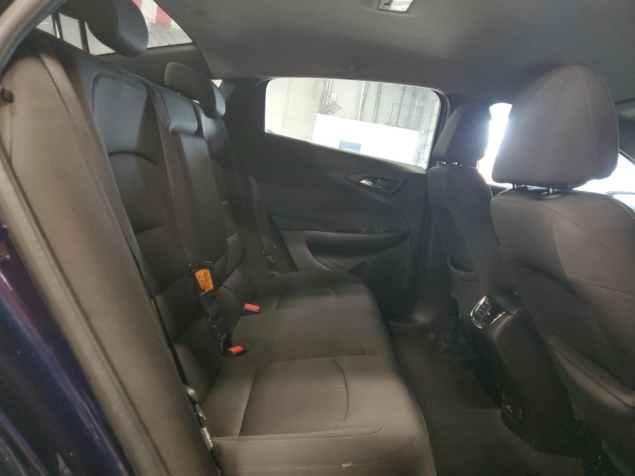 2018 Chevrolet Malibu - Image 10