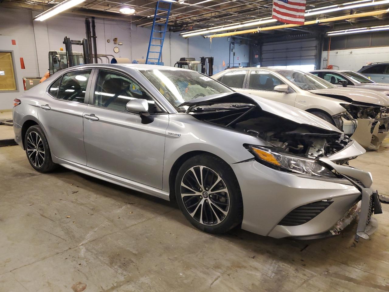 2020 Toyota Camry - Image 4