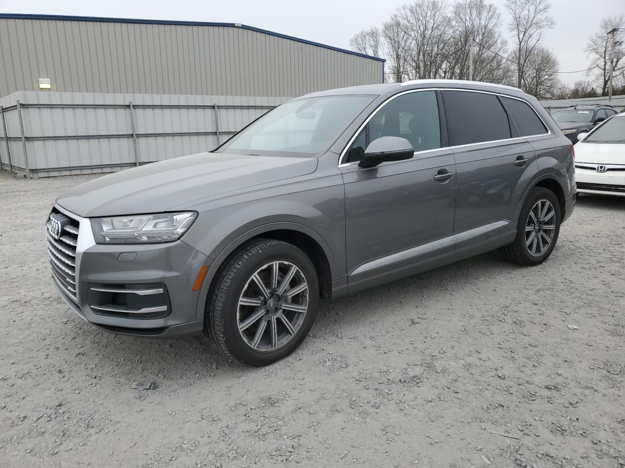 2017 Audi Q7 - Image 1