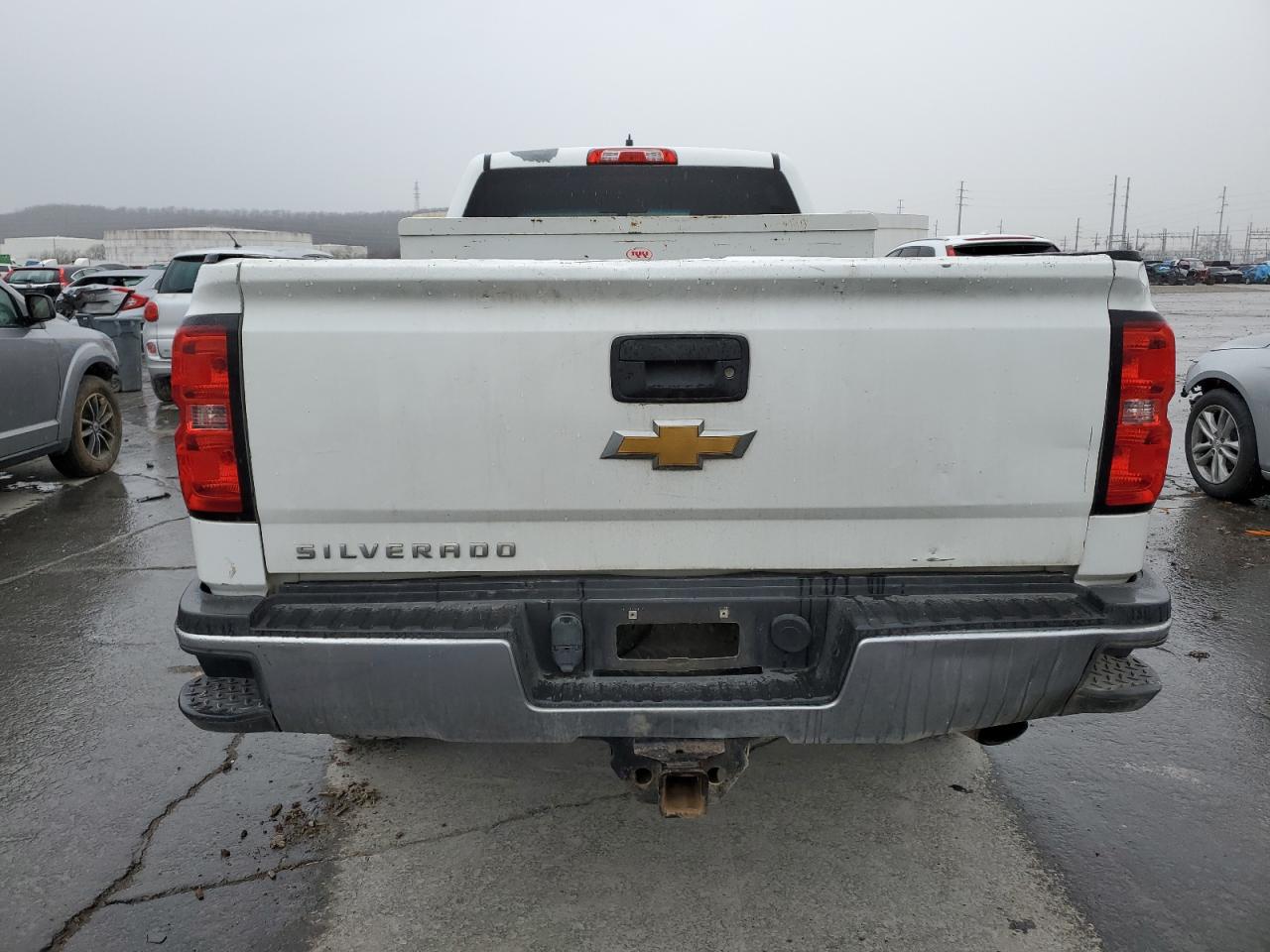 2015 Chevrolet Silverado - Image 6