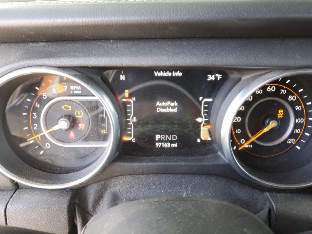 2018 Jeep Wrangler - Image 9