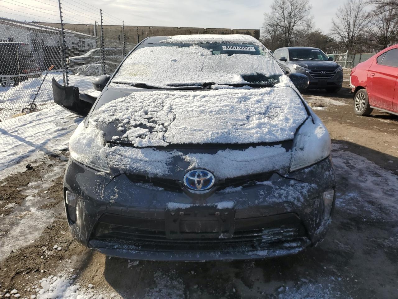 2014 Toyota Prius - Image 5