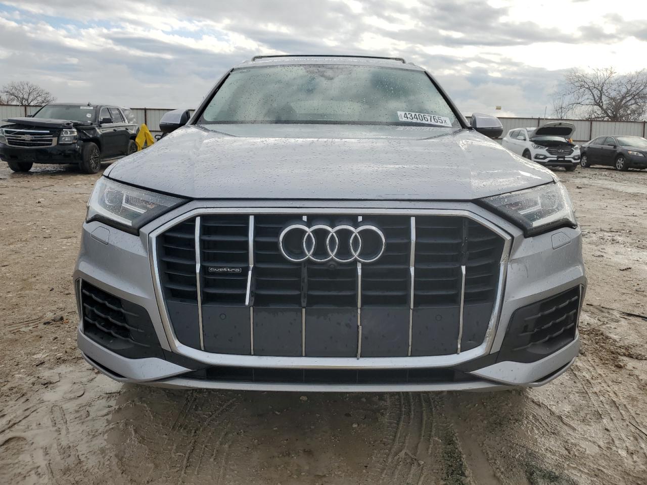 2021 Audi Q7 - Image 5