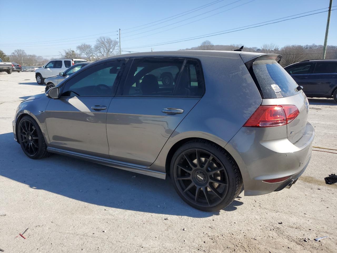 2015 Volkswagen Golf - Image 2