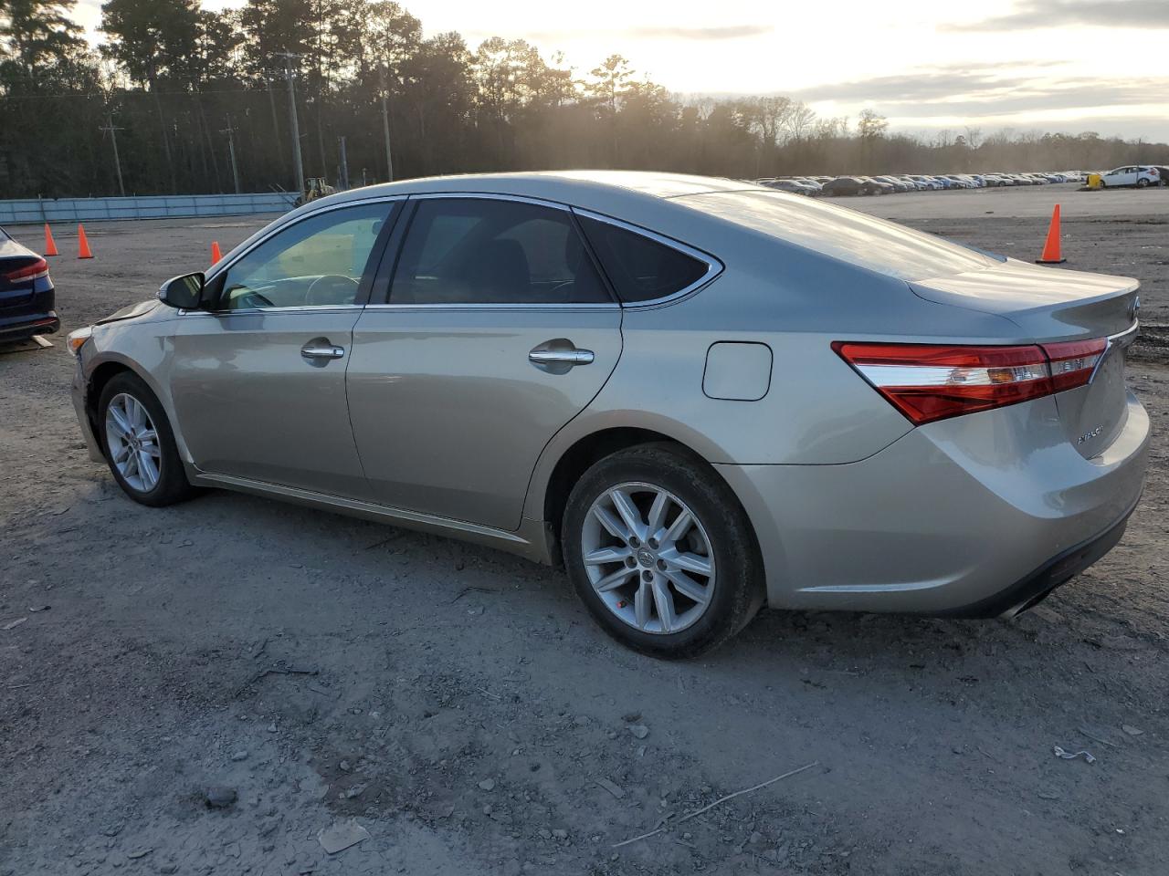 VIN 4T1BK1EB6EU104555 2014 TOYOTA AVALON no.2