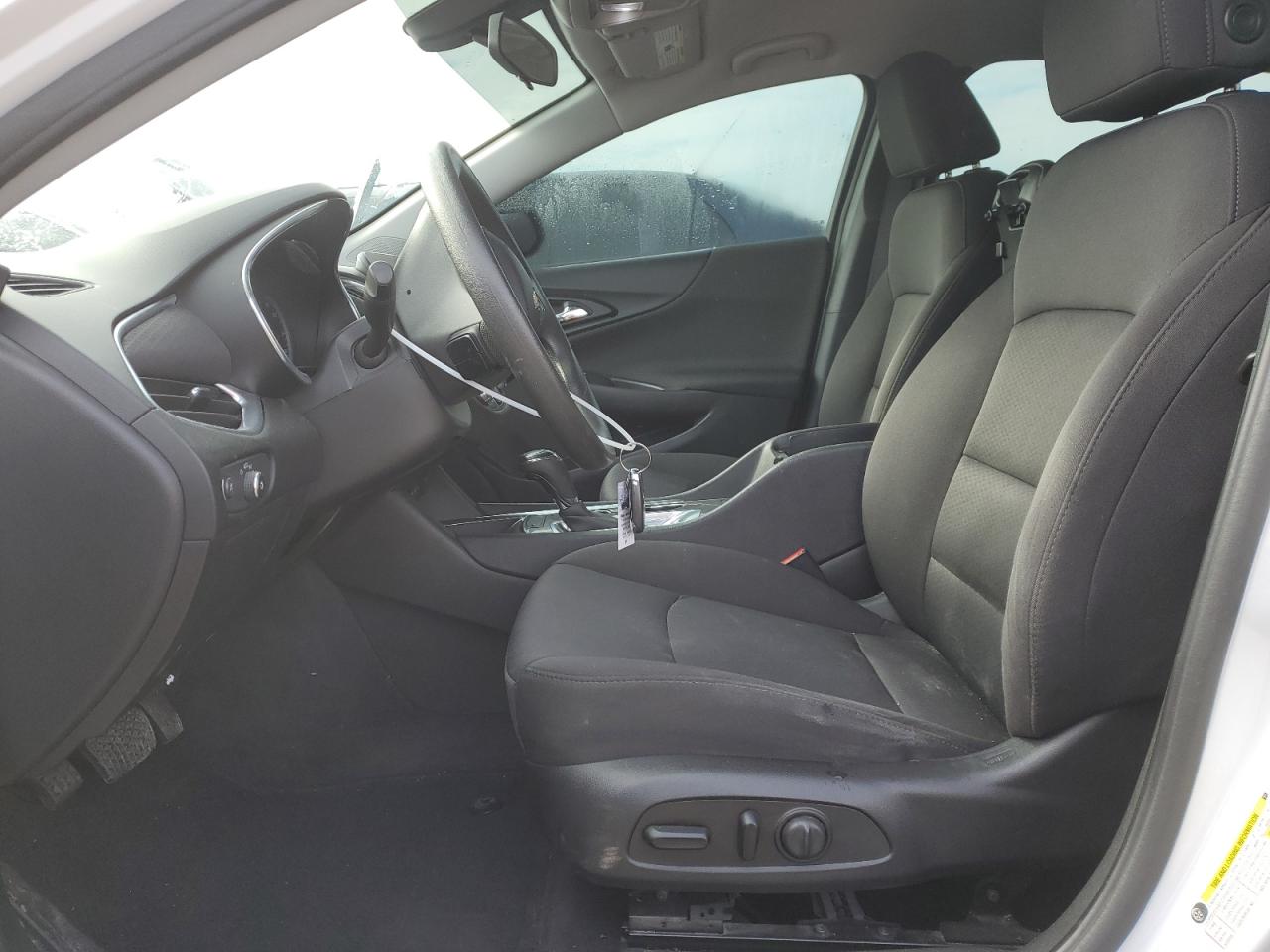 2020 Chevrolet Malibu - Image 7