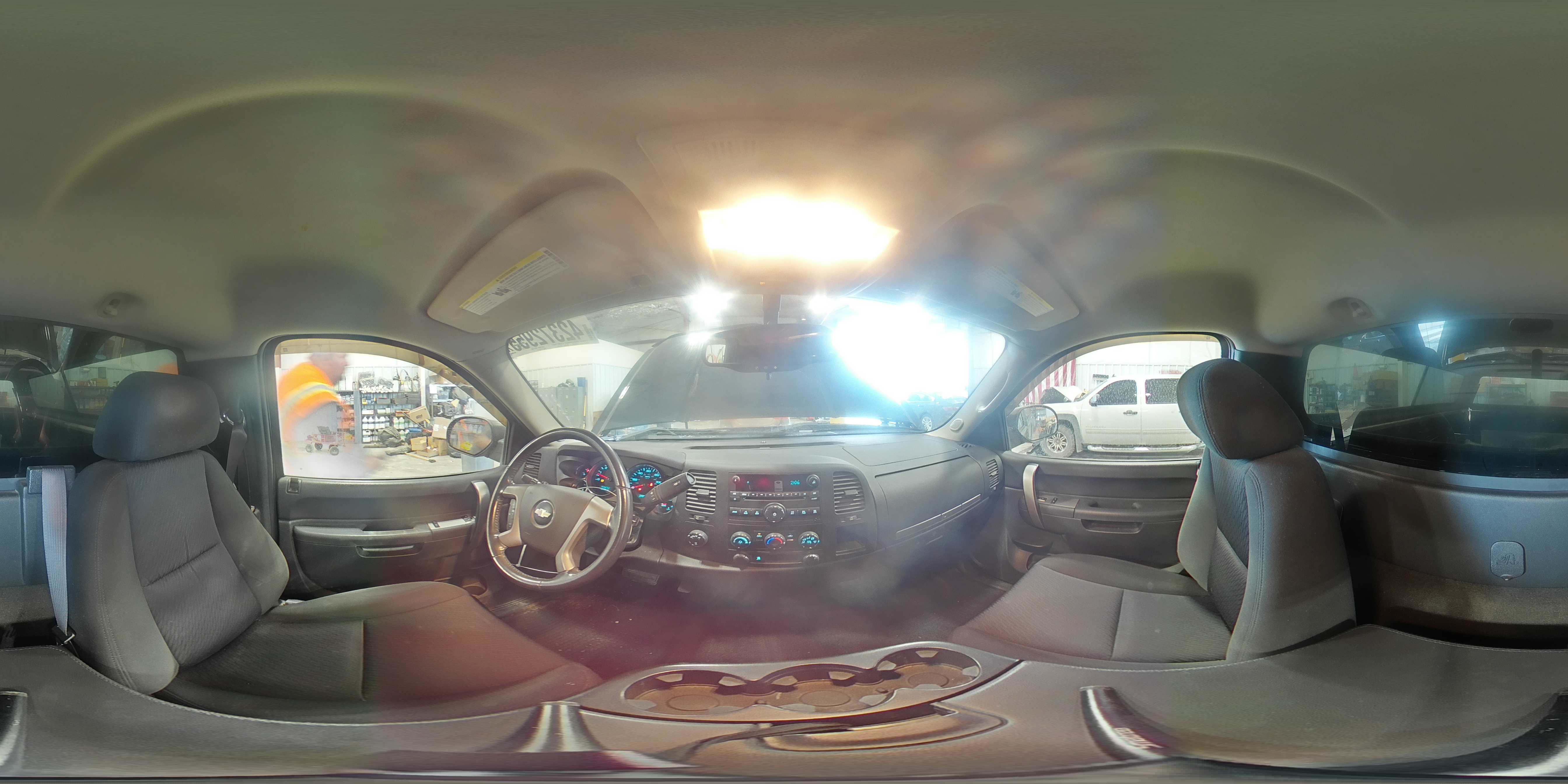 2011 Chevrolet Silverado - Image 12