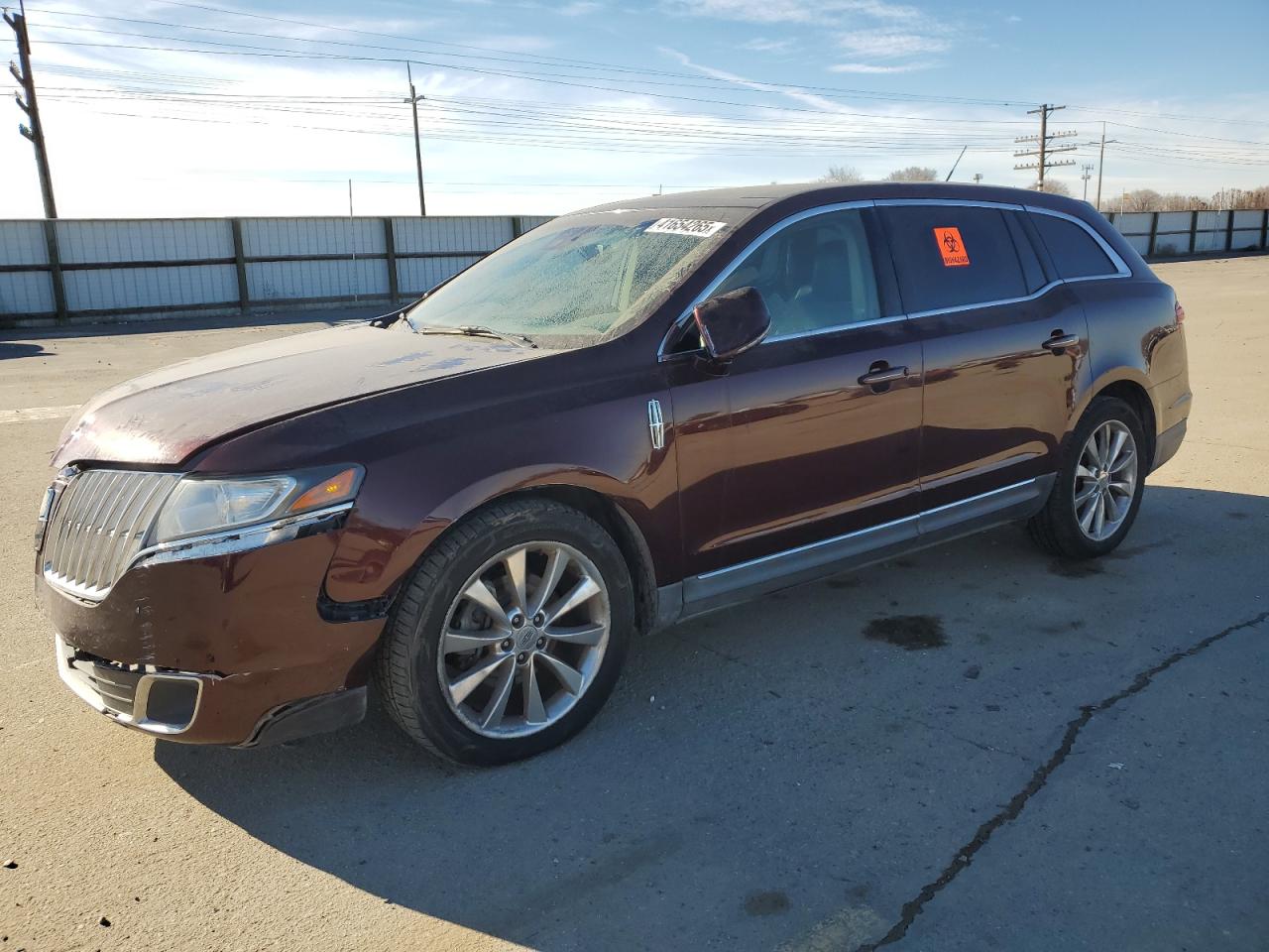 2010 Lincoln MKT - Image 1