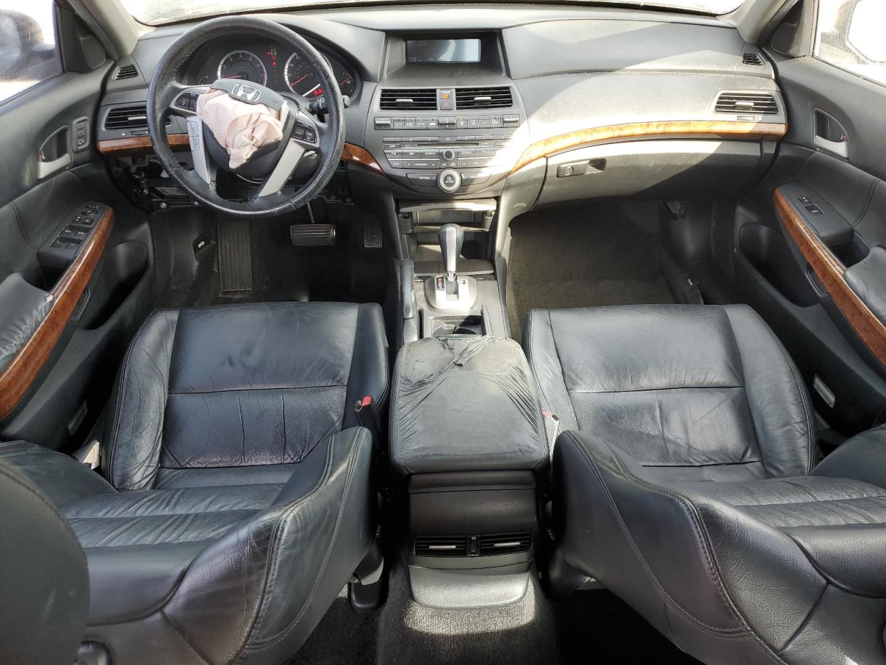 2011 Honda Accord - Image 8