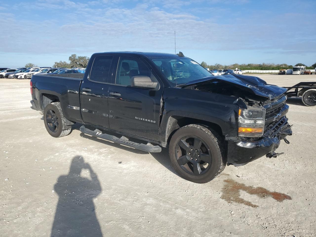 2017 Chevrolet Silverado - Image 4