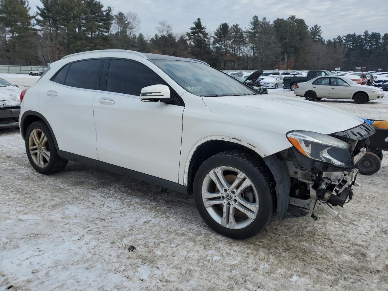 2019 Mercedes-Benz GLA-klasse - Image 4