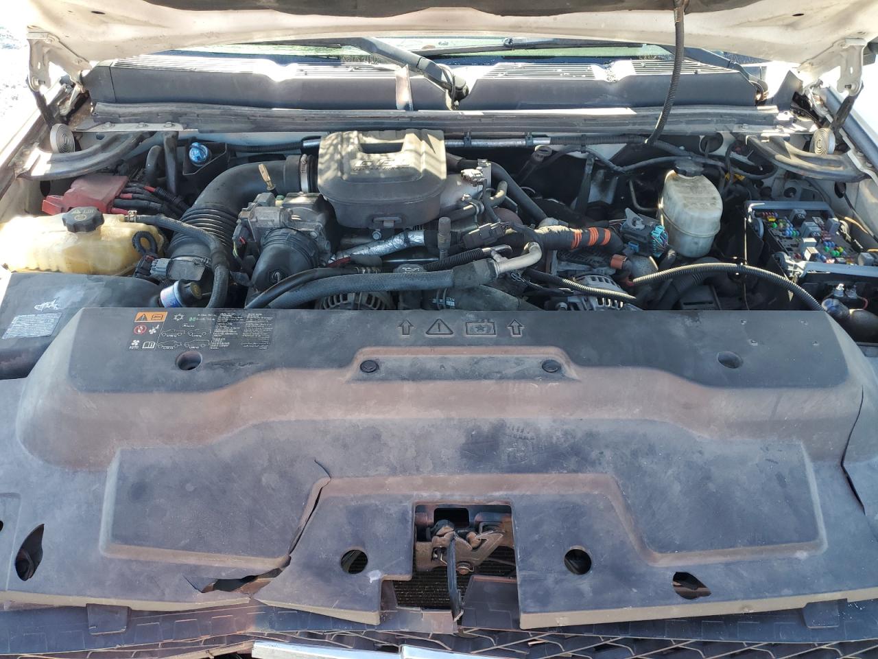 2013 Chevrolet Silverado - Image 13