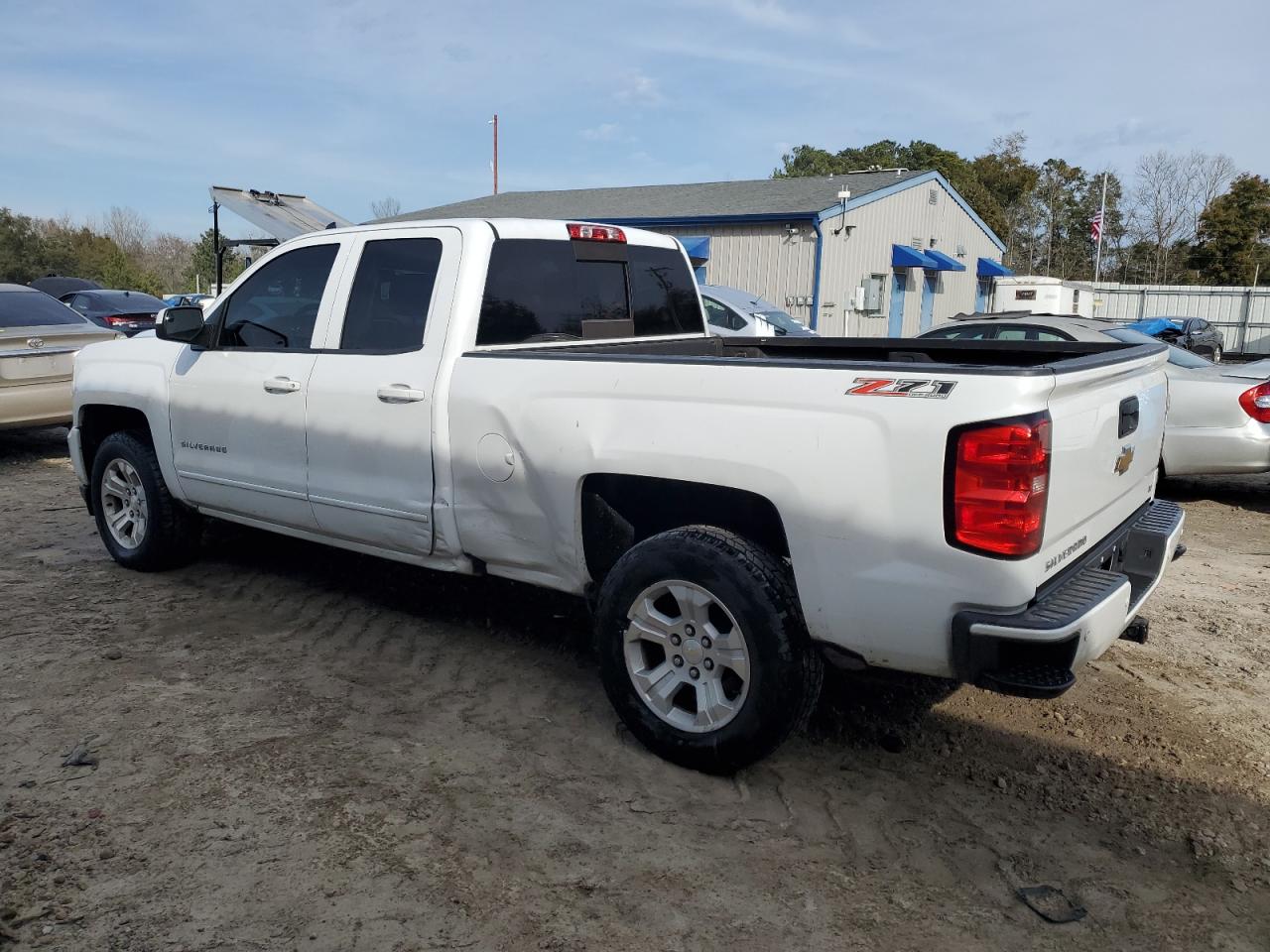2016 Chevrolet Silverado - Image 2