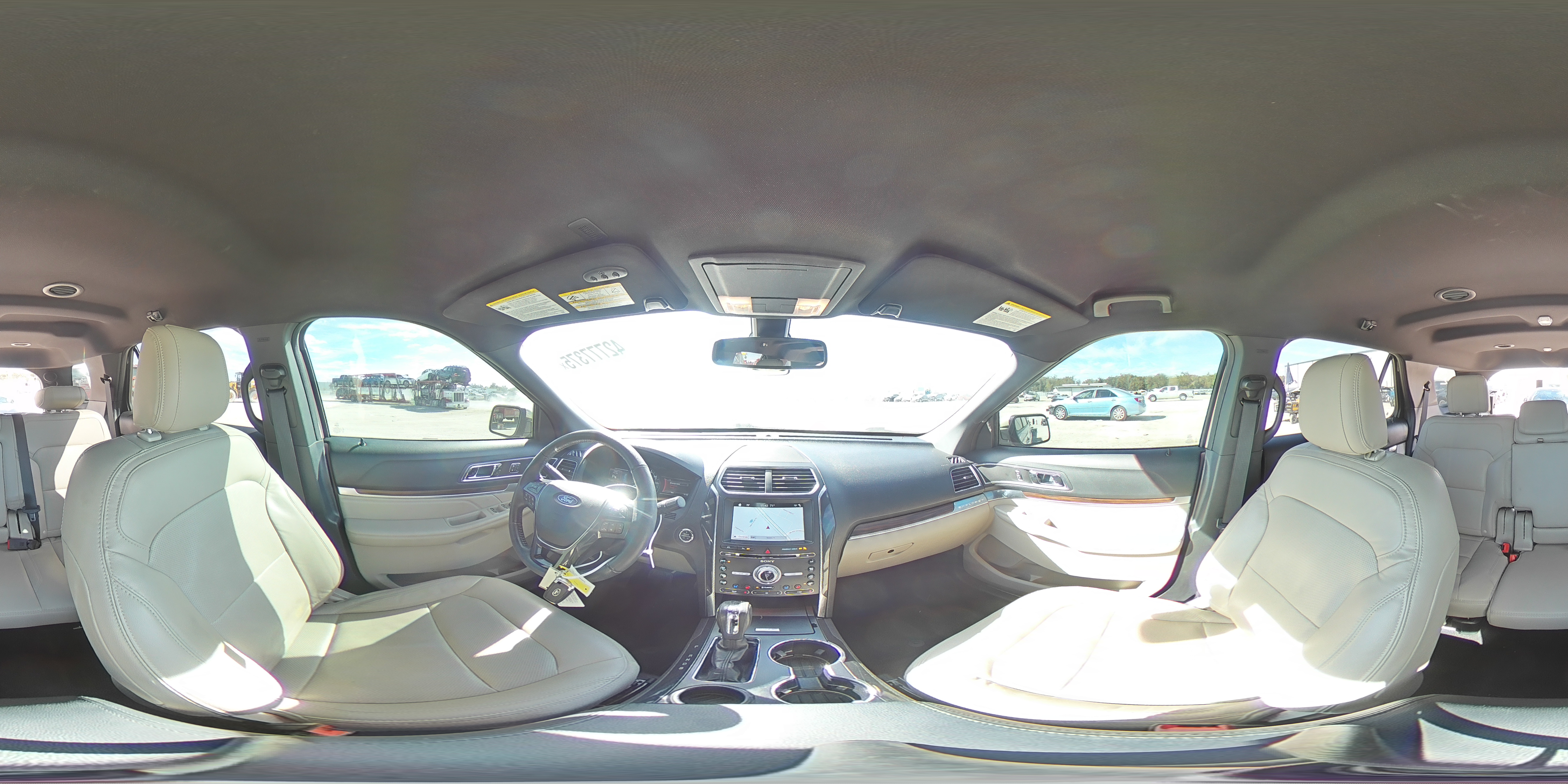 2018 Ford Explorer - Image 13