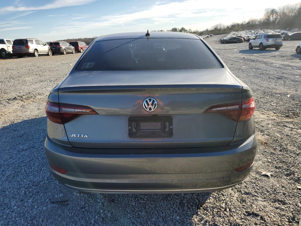 2019 Volkswagen Jetta - Image 6