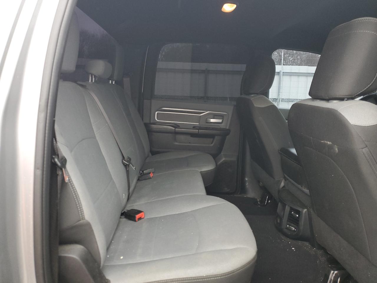 2022 RAM 2500 - Image 10