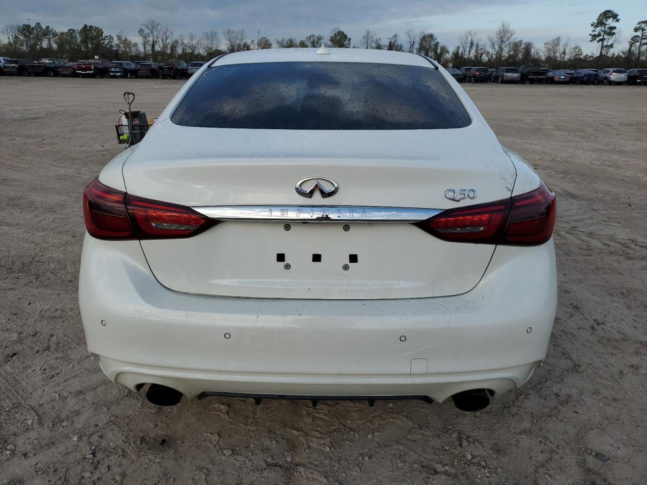 2018 Infiniti Q50 Luxe VIN: JN1EV7AP5JM353925 Lot: 64407975