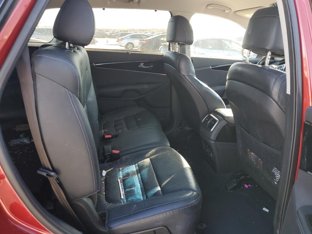2017 Kia Sorento - Image 11