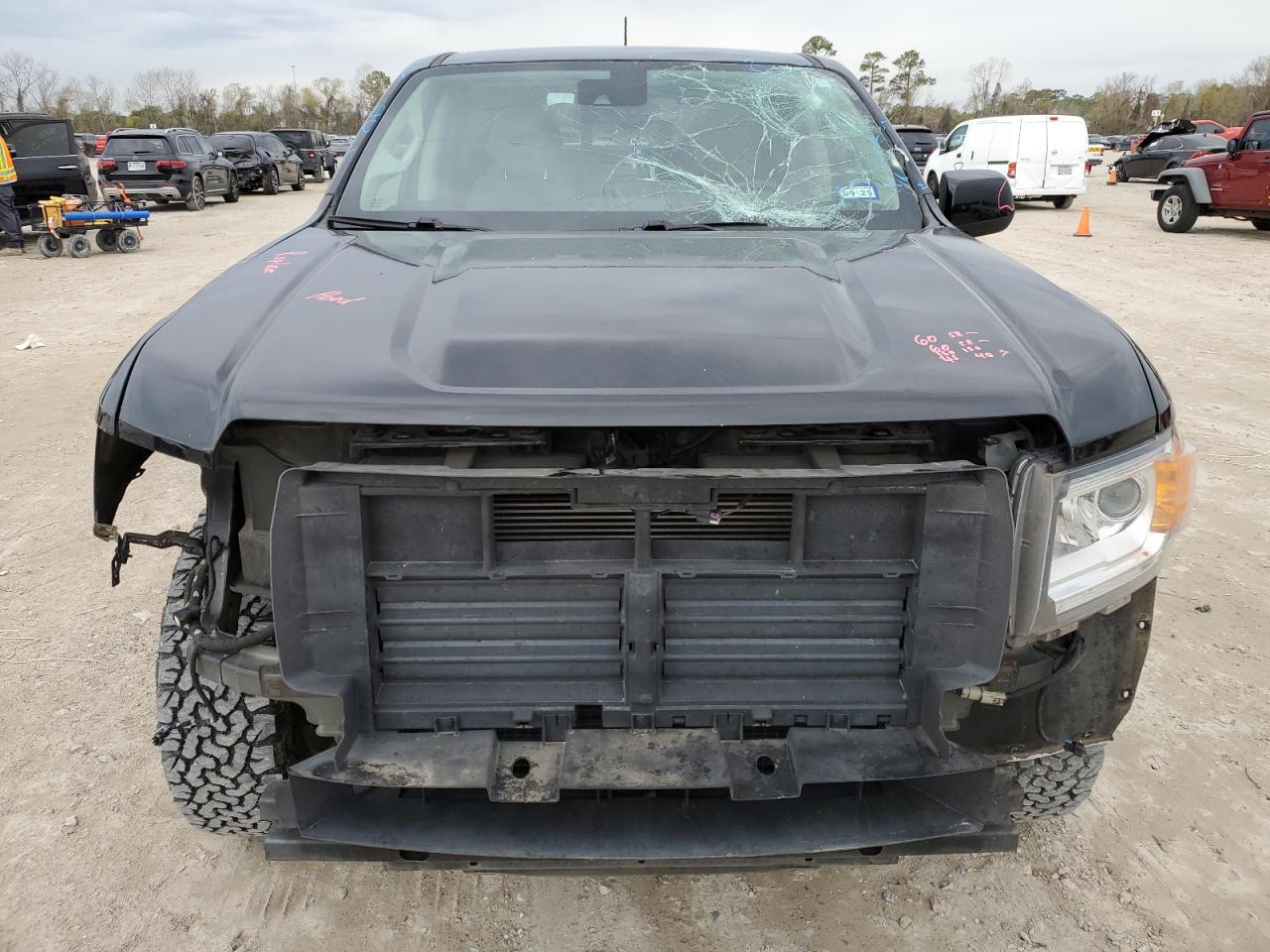 2018 GMC Canyon - Image 5