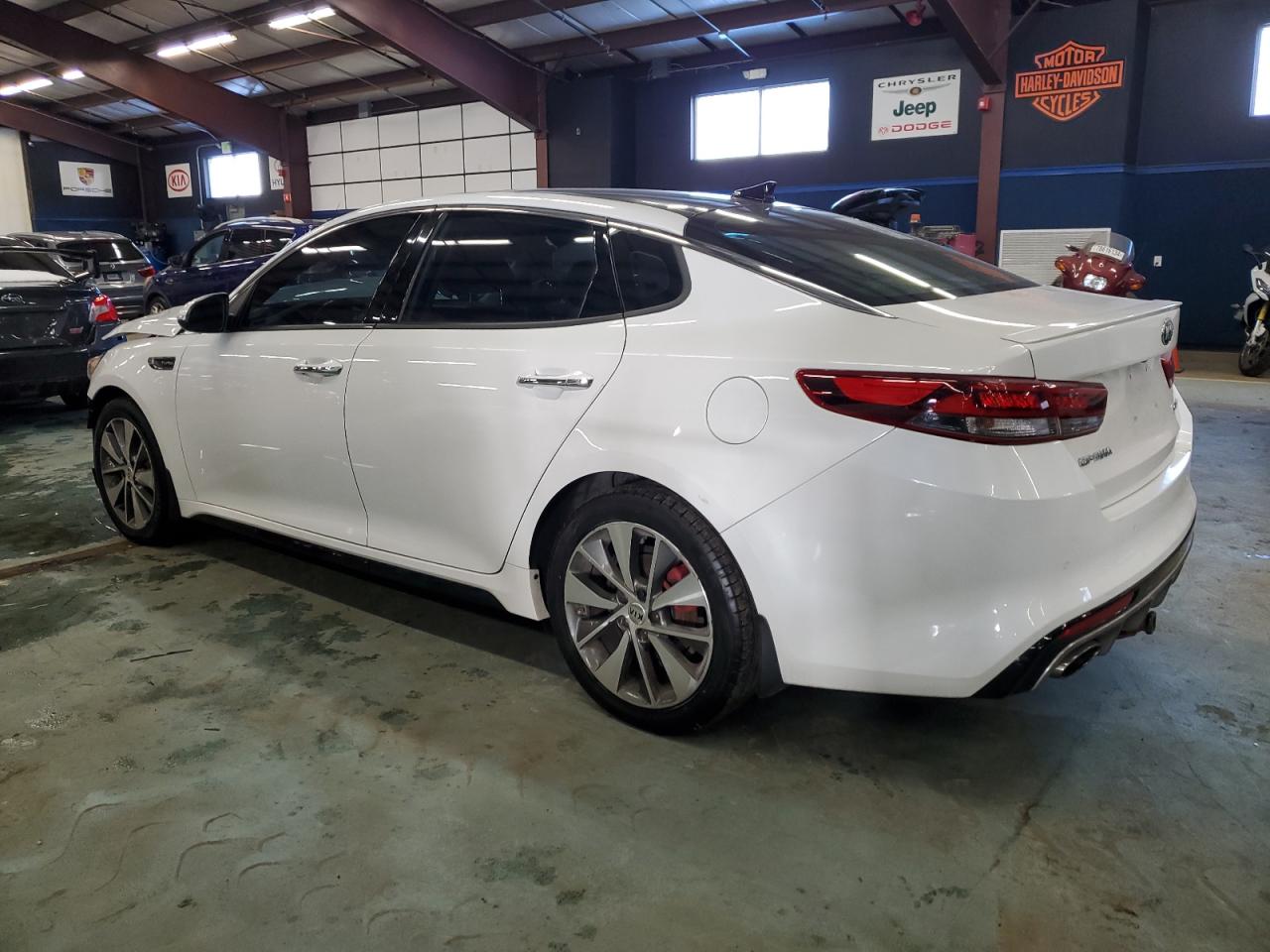 VIN 5XXGW4L23GG091193 2016 KIA OPTIMA no.2