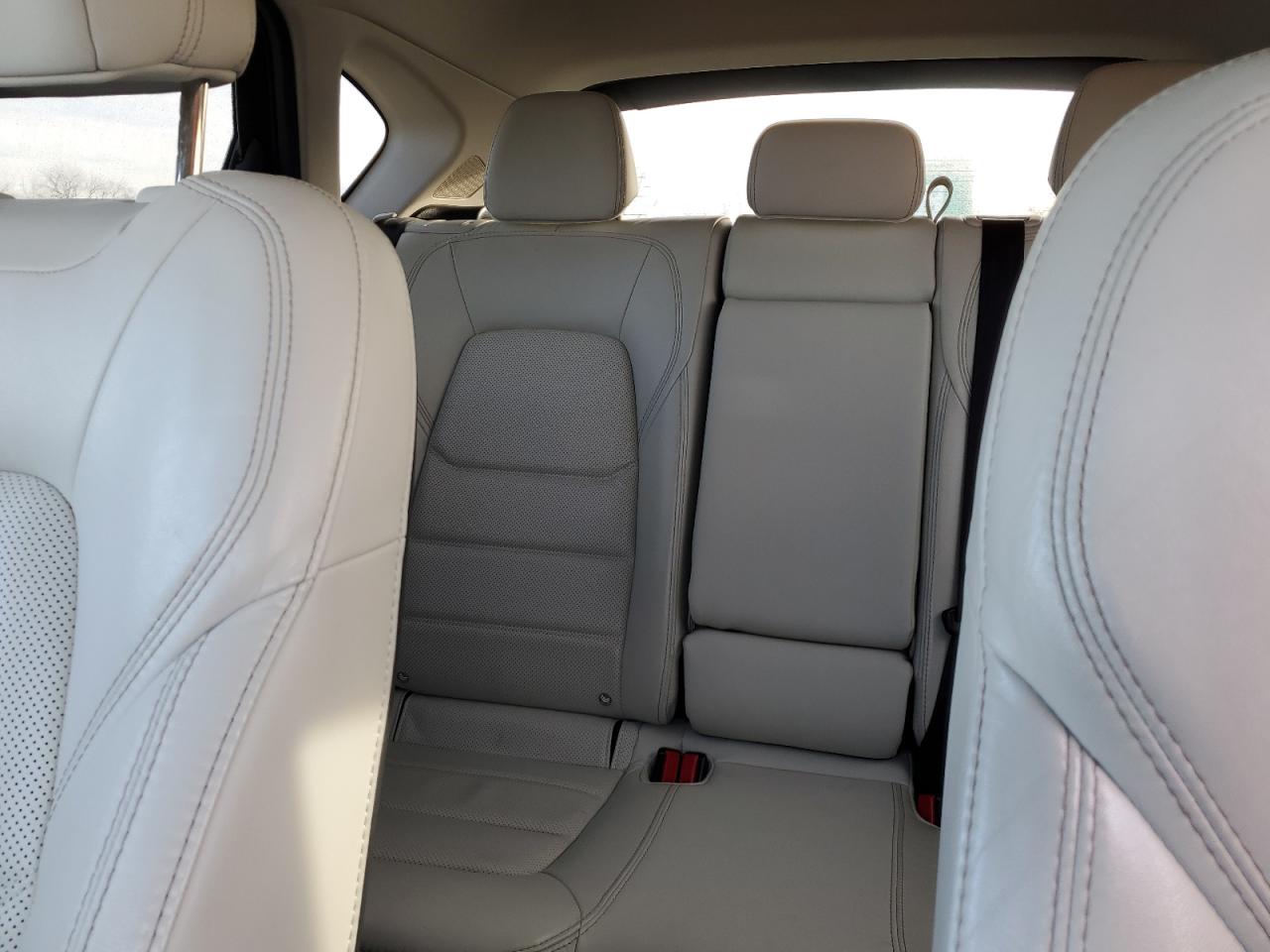 2020 Mazda CX-5 - Image 10