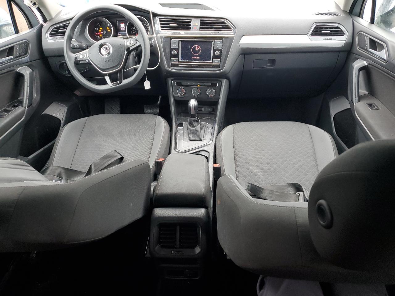 2019 Volkswagen Tiguan - Image 8