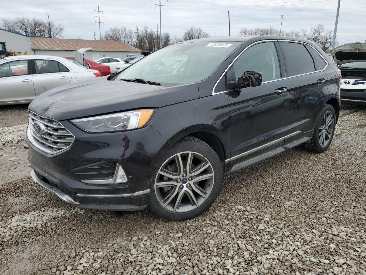 2019 Ford Edge - Image 1