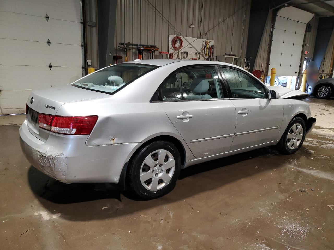 2008 Hyundai Sonata - Image 3