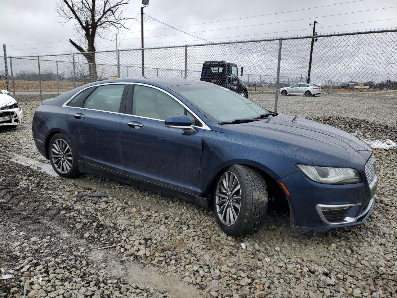 2017 Lincoln MKZ - Image 4