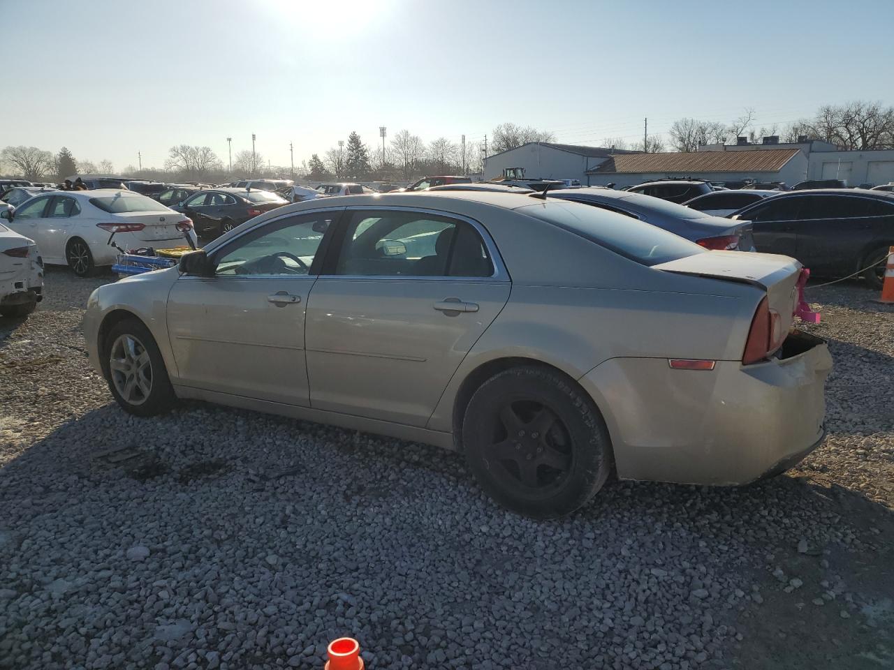 2010 Chevrolet Malibu - Image 2