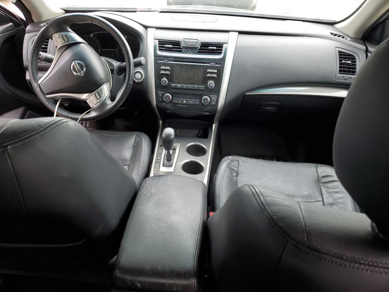 2015 Nissan Altima - Image 8
