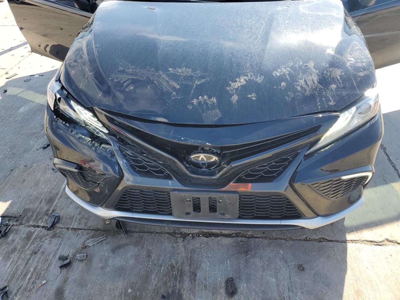 2024 Toyota Camry - Image 12