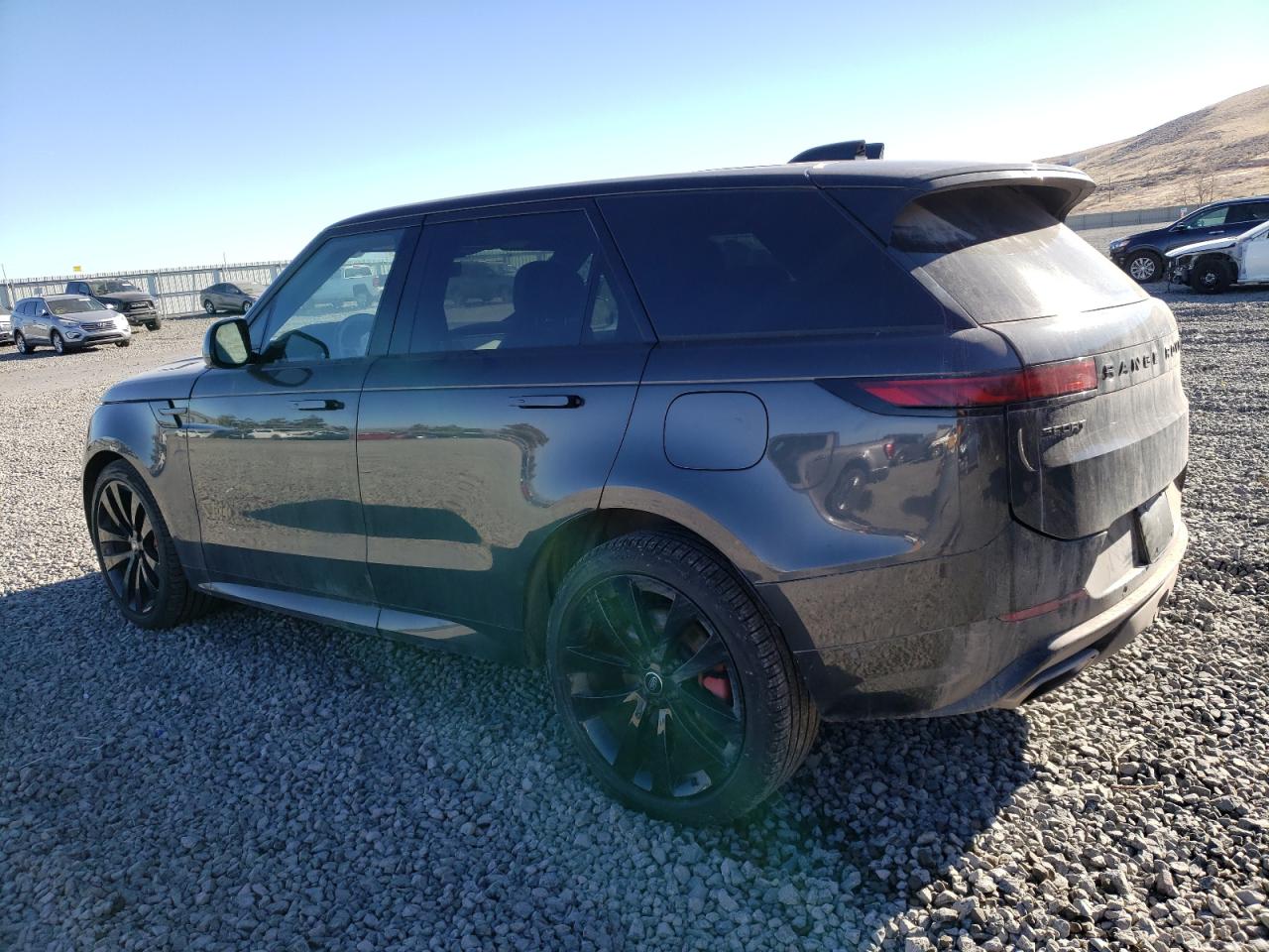 2023 Land Rover Range Rover - Image 2