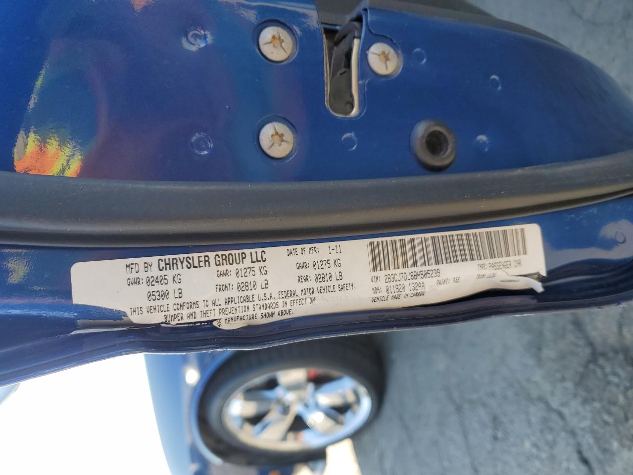 2011 Dodge Challenger - Image 12