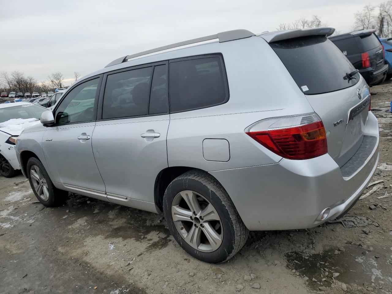 2009 Toyota Highlander - Image 2