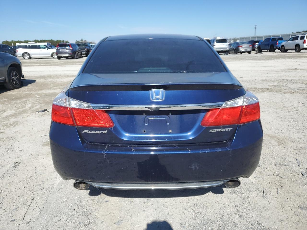 2013 Honda Accord - Image 6
