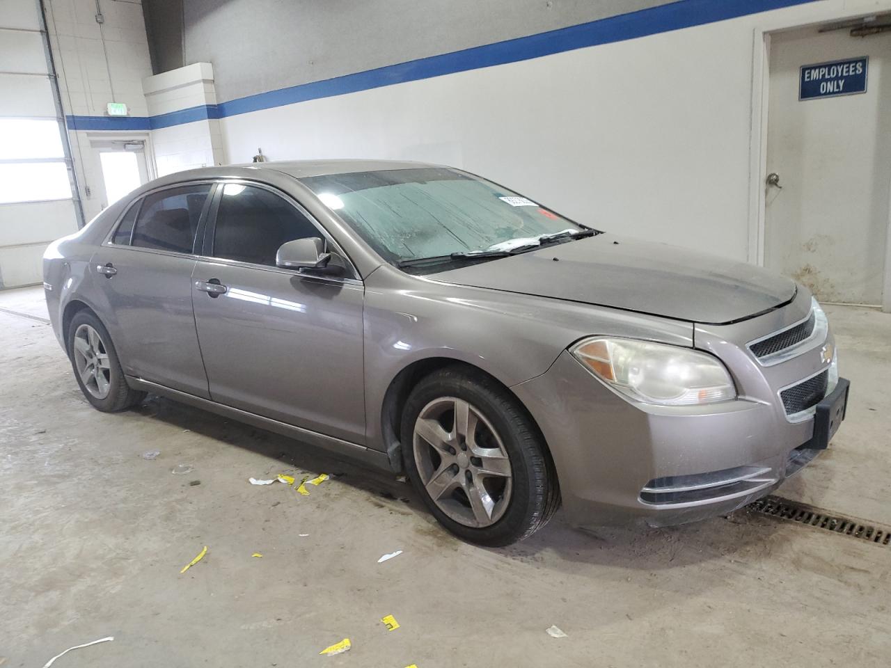 2010 Chevrolet Malibu - Image 4