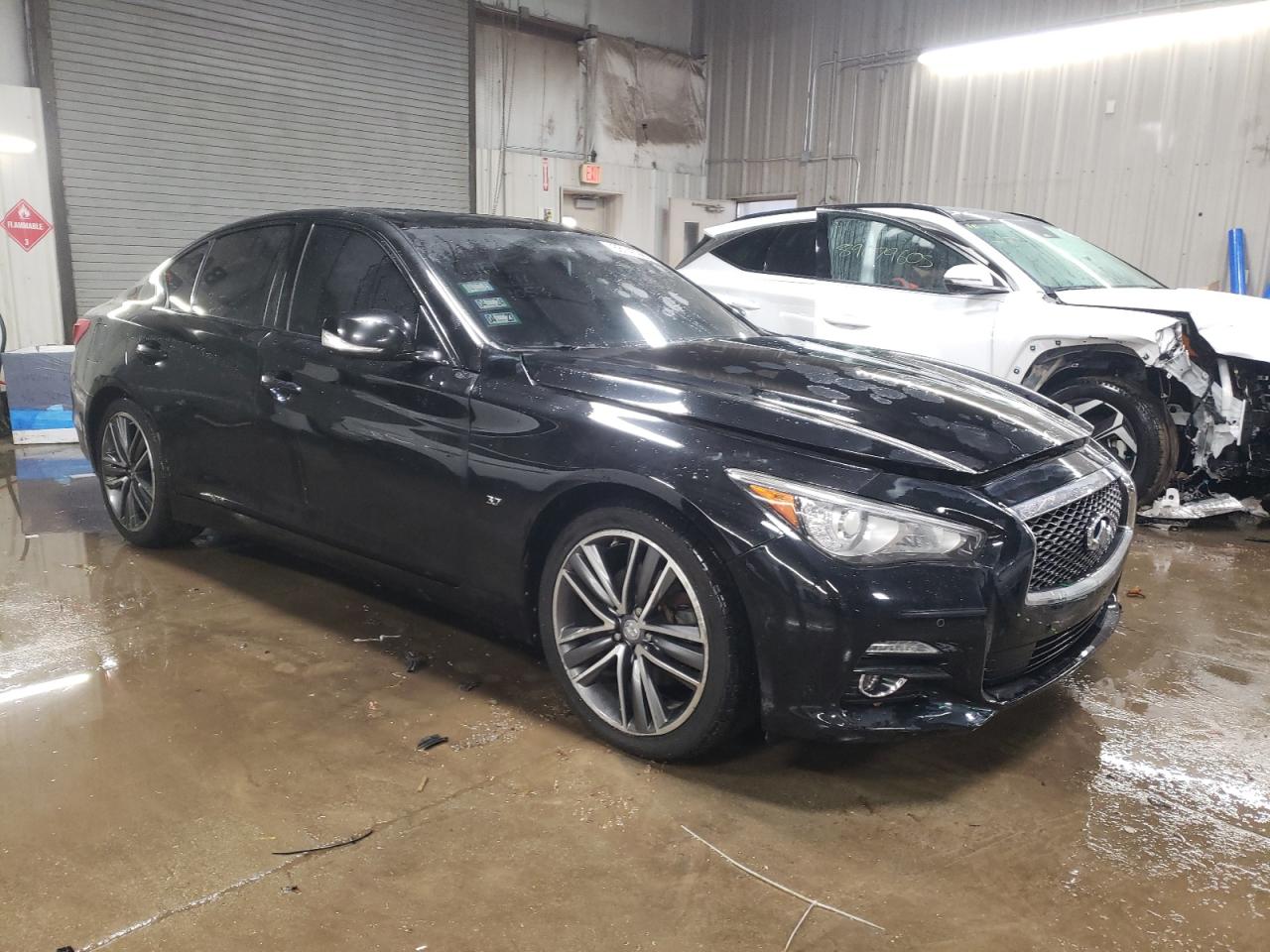 2015 Infiniti Q50 - Image 4