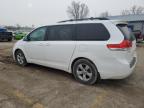 2013 Toyota Sienna Le de vânzare în Wichita, KS - Front End