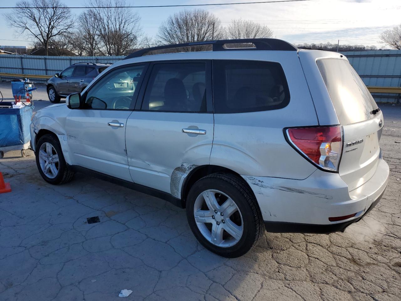 2010 Subaru Forester - Image 2